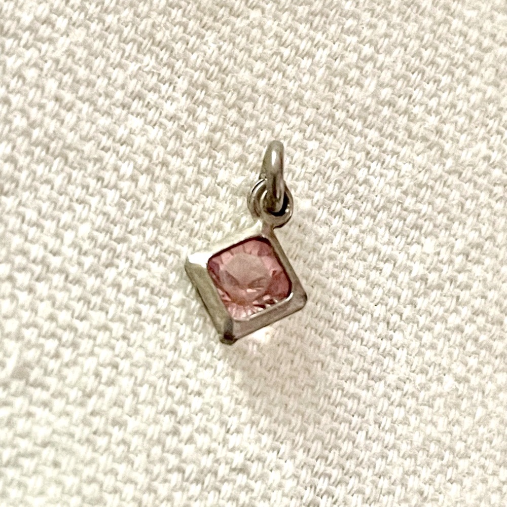 Chic Pink Square Pendant Necklace